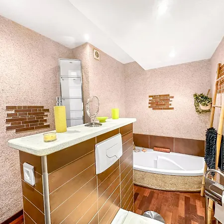 Appartamento Les Portes Du Chateau Beaucairois Beaucaire (Gard)