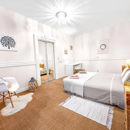 Les Portes Du Chateau Beaucairois Appartamento Beaucaire (Gard)